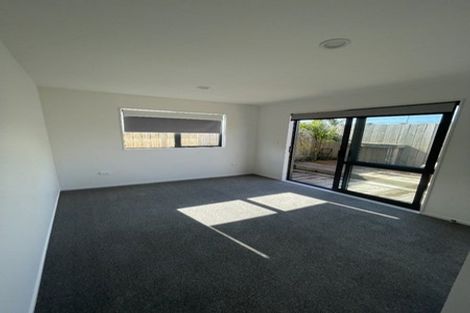 Photo of property in 110 Gloucester Road, Manurewa, Auckland, 2102