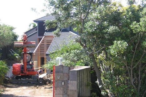 Photo of property in 6 Portal Place, Murrays Bay, Auckland, 0630