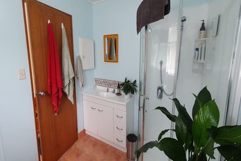 Photo of property in 50u2 Buckley Road, Southgate, Wellington, 6023