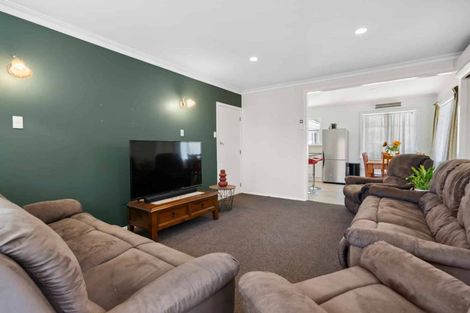 Photo of property in 59 Lees Grove, Wainuiomata, Lower Hutt, 5014