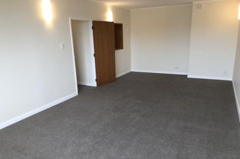 Photo of property in Hobson Court Flats, 28/70u Hobson Street, Thorndon, Wellington, 6011