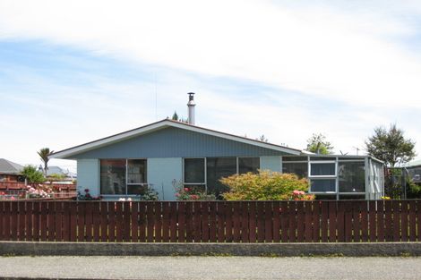 Photo of property in 116 Queen Street, Westport, 7825