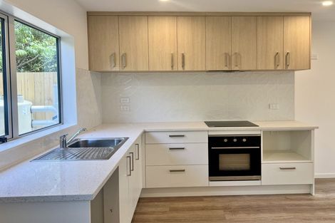 Photo of property in 7 Sheralee Place, Bucklands Beach, Auckland, 2014