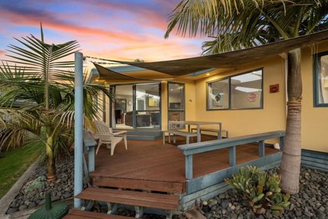 Photo of property in 128 Carlton Street, Bellevue, Tauranga, 3110
