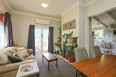 Photo of property in 6 Lucknow Terrace, Hospital Hill, Napier, 4110