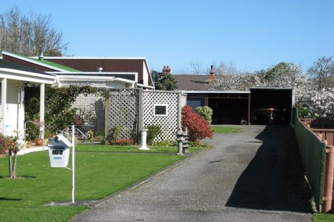 Photo of property in 12b Oxford Street, Marton, 4710