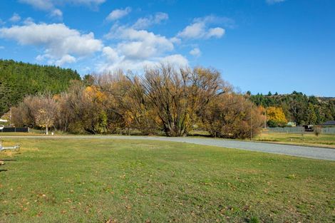 Photo of property in 13 Alice Burn Drive, Luggate, Wanaka, 9383