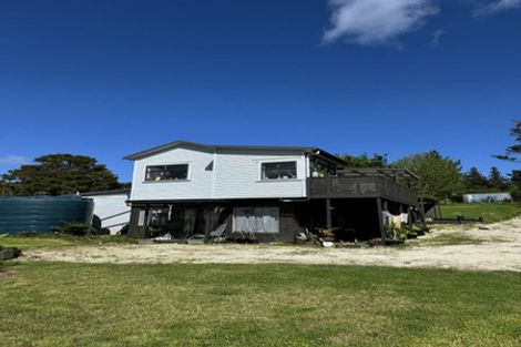 Photo of property in 47 The Pines Road, Paparoa, 0571