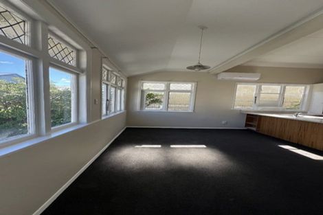 Photo of property in 429 Adelaide Road, Berhampore, Wellington, 6023