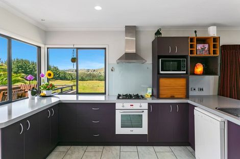 Photo of property in 864 Whangamata Road, Kinloch, Taupo, 3377
