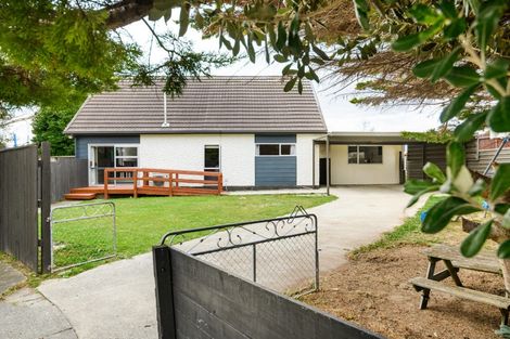 Photo of property in 8 Buller Place, Westbrook, Palmerston North, 4412