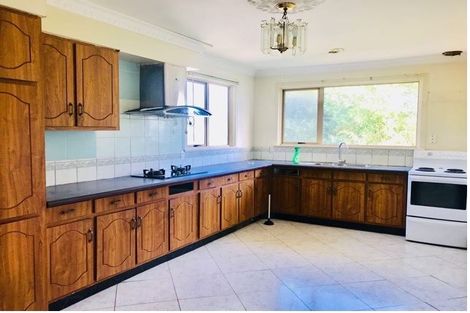 Photo of property in 15 Gardner Avenue, New Lynn, Auckland, 0600