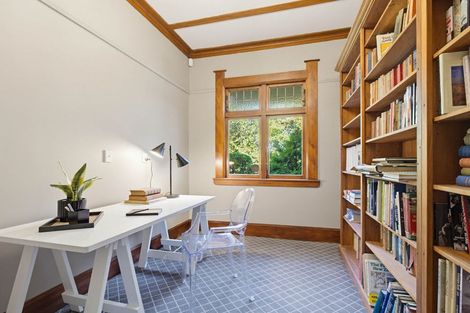 Photo of property in 3 Alan Street, Palmerston North, 4414