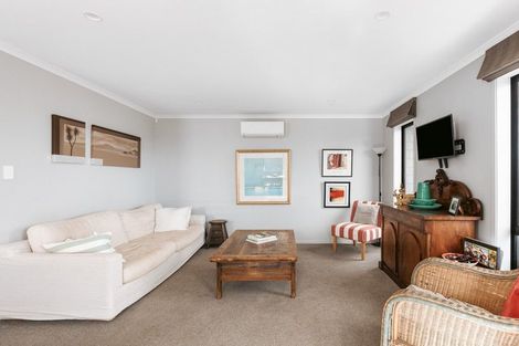 Photo of property in 16 Traverse Lane, Omokoroa, 3114