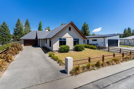 Photo of property in 44 Rhoboro Road, Twizel, 7901