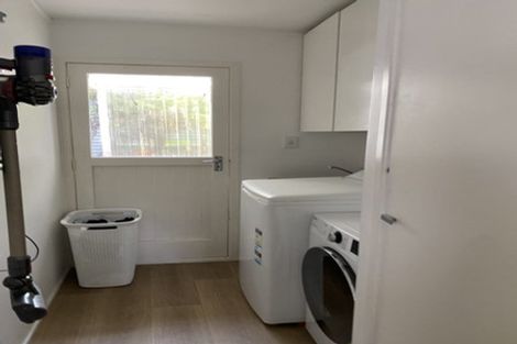 Photo of property in 15 Boylan Road, Titirangi, Auckland, 0604