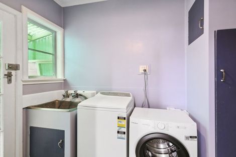 Photo of property in 10 Lincoln Street, Brooklyn, Wellington, 6021