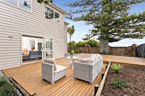 Photo of property in 28a Rangatira Road, Birkenhead, Auckland, 0626