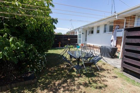 Photo of property in 14a Augusta Street, Fairfield, Hamilton, 3214