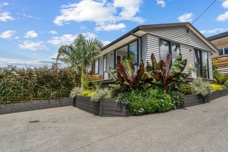 Photo of property in 60 Anzac Road, Morningside, Whangarei, 0110