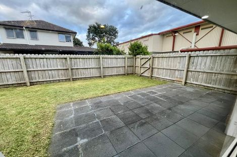 Photo of property in 13 Zabeel Crescent, Takanini, 2112