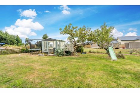 Photo of property in 10 Whitelaw Road, Waianiwa, Invercargill, 9874