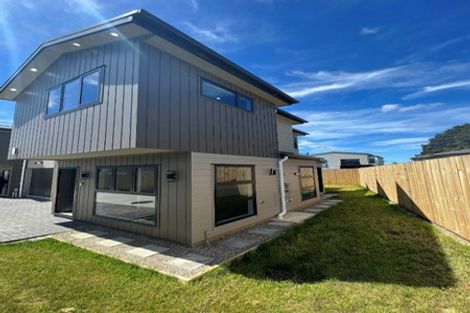 Photo of property in 44d Innismara Avenue, Wattle Downs, Auckland, 2103
