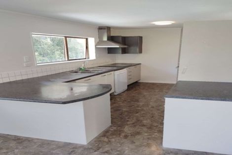 Photo of property in 4 Selwyn Avenue, Glen Eden, Auckland, 0602