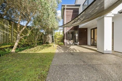 Photo of property in 15 Lilybank Crescent, East Tamaki, Auckland, 2013