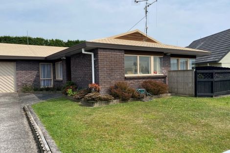 Photo of property in 88 Russley Drive, Mount Maunganui, 3116