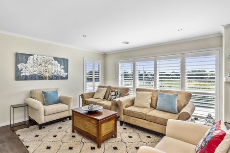 Photo of property in 21 Jade Lane, Paraparaumu, 5032