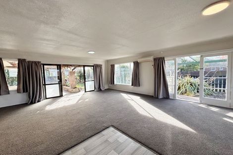 Photo of property in 22 Charlcott Street, Burnside, Christchurch, 8053