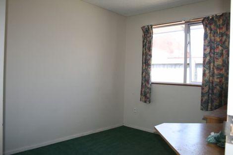 Photo of property in 27 Peverel Street, Riccarton, Christchurch, 8041