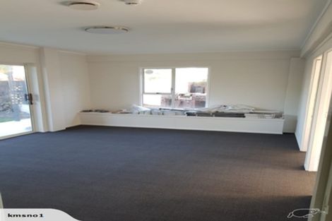 Photo of property in 22 Hartley Terrace, Massey, Auckland, 0614