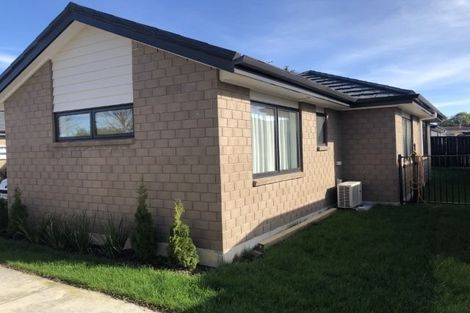 Photo of property in 10u2 Heath Street, Saint Andrews, Hamilton, 3200