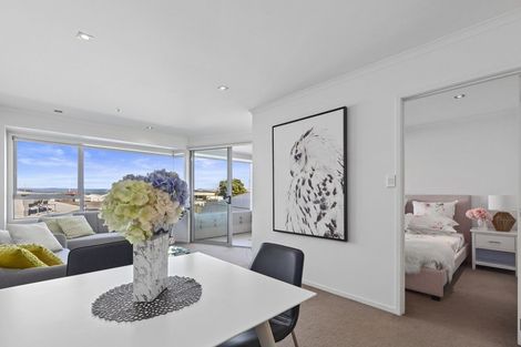 Photo of property in 213/332 Maunganui Road, Mount Maunganui, 3116
