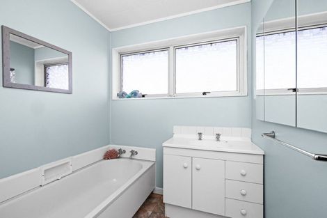 Photo of property in 33 Moorhouse Street, Taradale, Napier, 4112