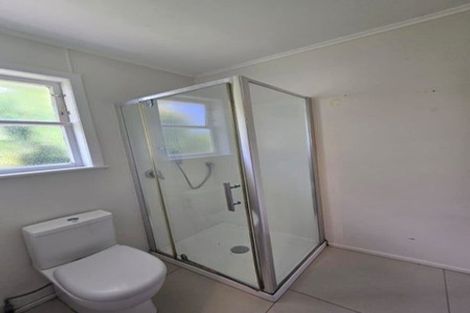 Photo of property in 151 Gossamer Drive, Pakuranga Heights, Auckland, 2010