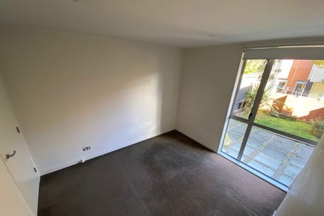 Photo of property in Altar Apartments, 3/120 Rintoul Street, Newtown, Wellington, 6021