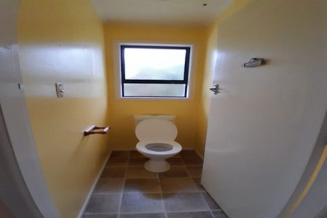 Photo of property in 312 Arapaepae Road South, Levin, 5571