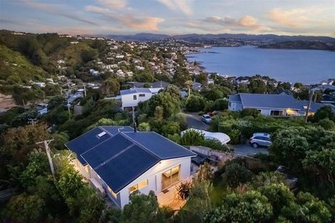 Photo of property in 57 Gordon Road, Plimmerton, Porirua, 5026