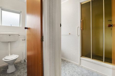 Photo of property in 64a Muir Avenue, Mangere Bridge, Auckland, 2022