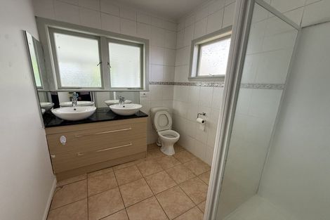 Photo of property in 21 Routley Drive, Glen Eden, Auckland, 0602