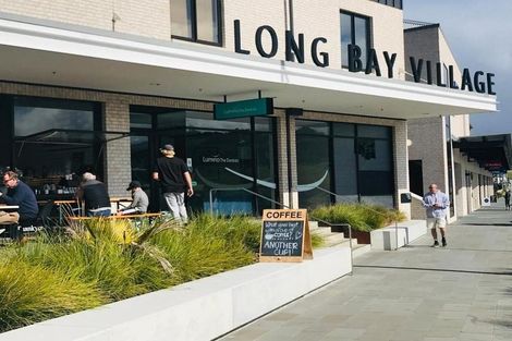 Photo of property in 8/19 Windlass Street, Long Bay, Auckland, 0630