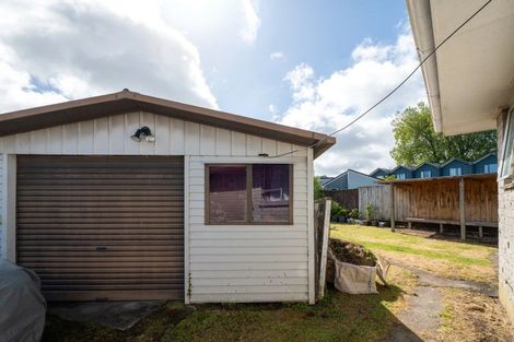 Photo of property in 21 Tania Crescent, Western Heights, Rotorua, 3015