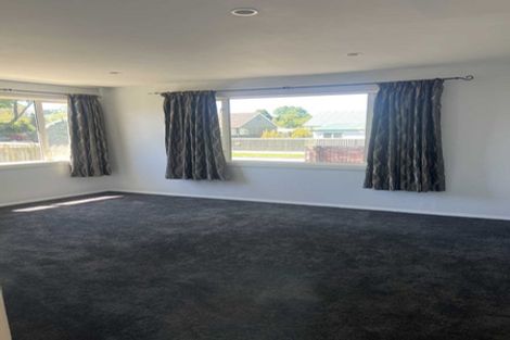 Photo of property in 61 Truman Road, Bryndwr, Christchurch, 8053