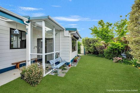 Photo of property in 2/17 Townshend Crescent, Greenmeadows, Napier, 4112