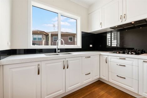 Photo of property in 20 Spyglass Street, Red Beach, 0932