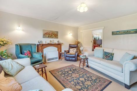 Photo of property in 372 Ruahine Street, Terrace End, Palmerston North, 4410