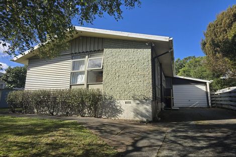 Photo of property in 26 Silverbirch Grove, Churton Park, Wellington, 6037